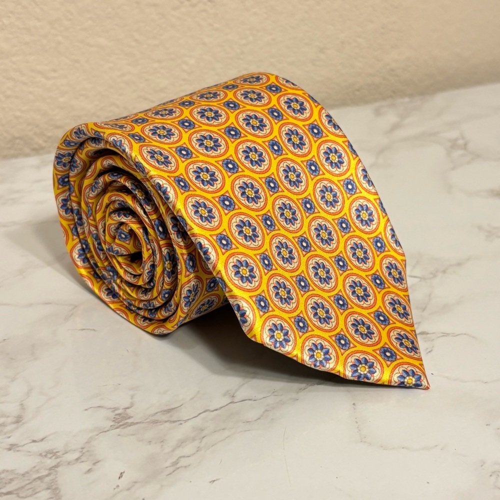 Eye-catching Yellow and Blue Men's Silk Neck Tie